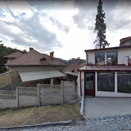 Geppetto'S Studio Brasov Exterior photo